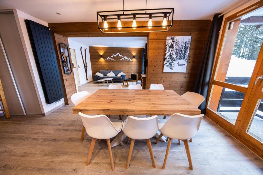 Apartamento Superbe Vue, Acces Skis Aux Pieds, Tres Agreable Courchevel Exterior foto